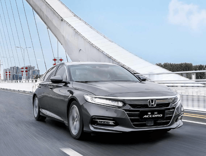 太阳成tyc7111：
11月轿车销量排行榜前十：轩逸销量破6万辆 五菱宏光MINI上榜(图6)