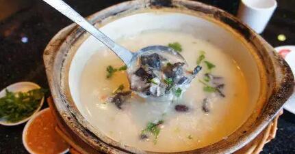 ‘太阳成tyc7111cc’“举报自己” 闹哪样 | 社会主义焦点价值观系列动漫③(图4) 太阳成tyc7111cc